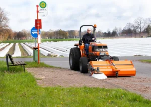 Masinateenus-Bema-tänavahooldusmasinad-Kommunal-580Dual-edasimüüja-eesti-1